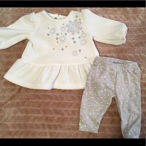 0-3 Baby Girl Snowflake set